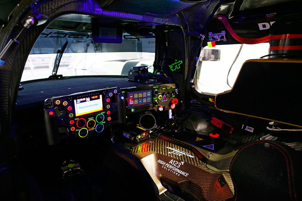 El volante del Porsche 919 Hybrid