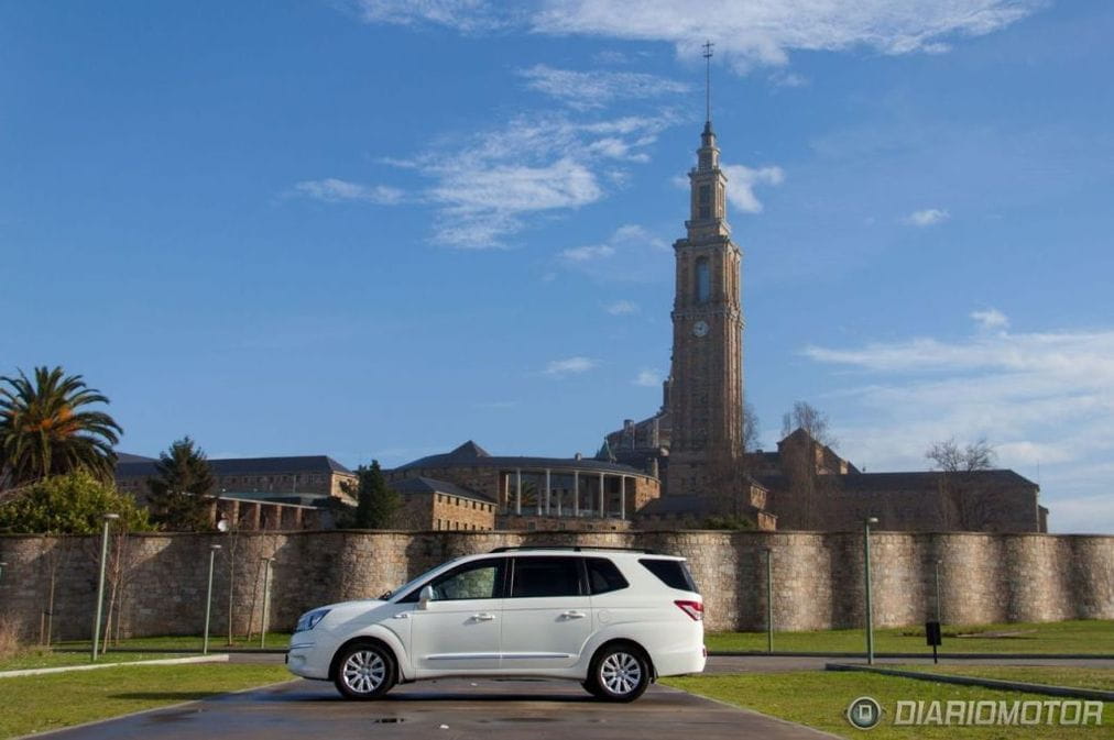 SsangYong Rodius 2014 2.0 eXdi, a prueba. ¡A sus órdenes, capitán!