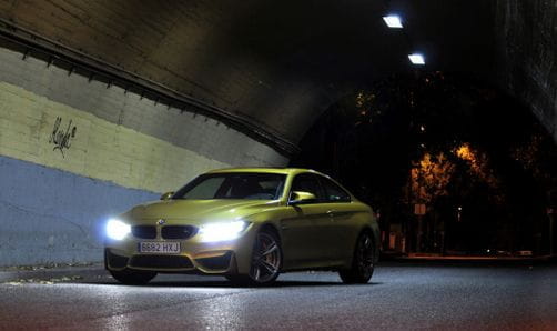 BMW M4 Coupé a prueba: exprimiendo un chasis espectacular a golpe de toneladas de par