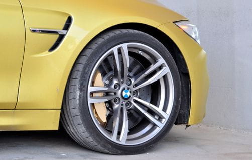 BMW M4 Coupé a prueba: exprimiendo un chasis espectacular a golpe de toneladas de par