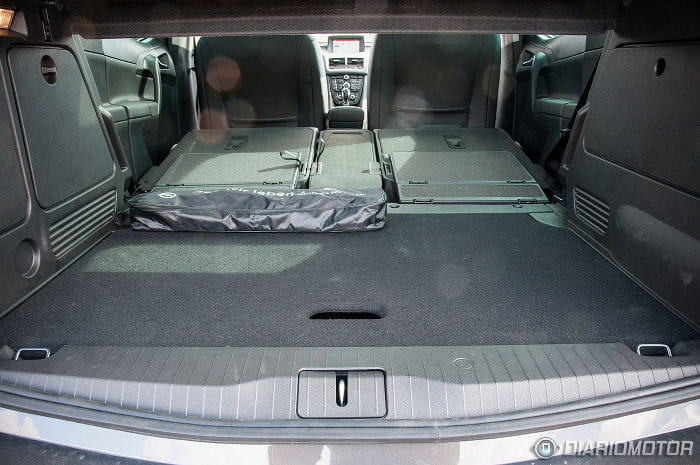 un vistazo, en vídeo, al maletero e interior del Opel Meriva 