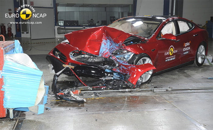 Tesla Model S EuroNCAP