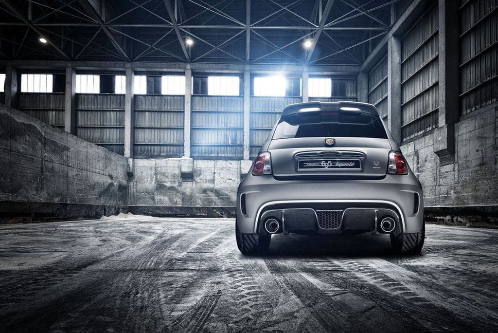 Abarth 695 Biposto: entregado al circuito en cuerpo y alma