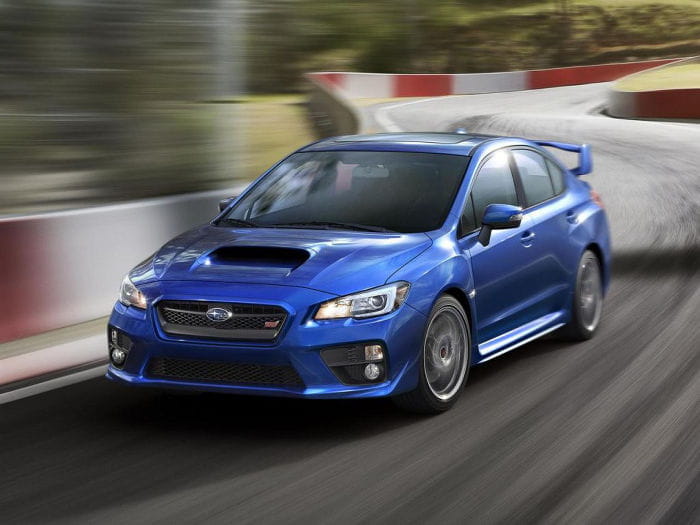 ¿Volkswagen Golf R o Subaru WRX STI?