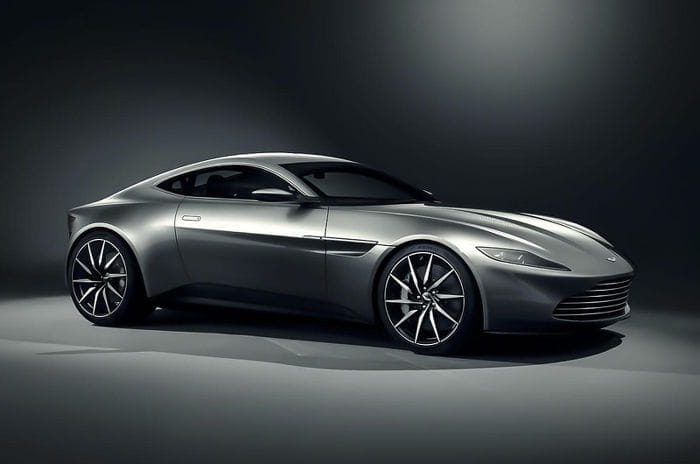 En carne y hueso, seguimos conociendo al Aston Martin DB10 que conducirá Bond, James Bond