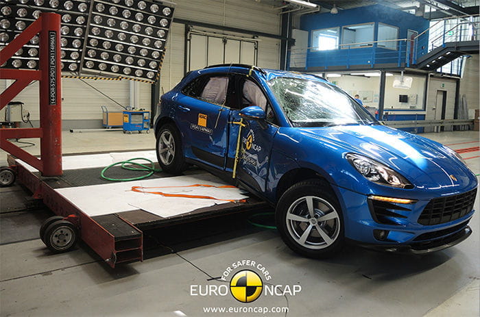 Porsche Macan crash-test EuroNCAP