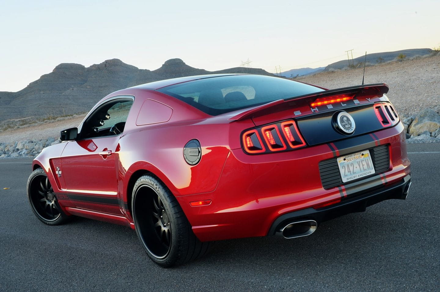 Shelby Ford Mustang Super Snake 2013