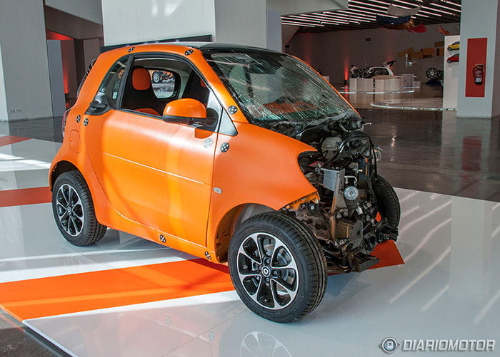 smart fortwo crash test