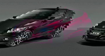 Vista angular del Honda CR-Z mostrando su perfil dinámico.