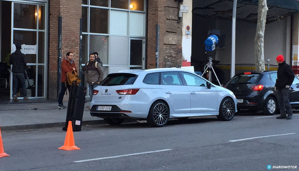 ¡Cazado! Sorprendido el SEAT León Cupra ST en Barcelona