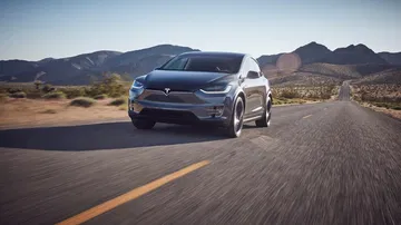 Tesla Model X 29