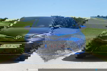 Toyota Avensis 2015