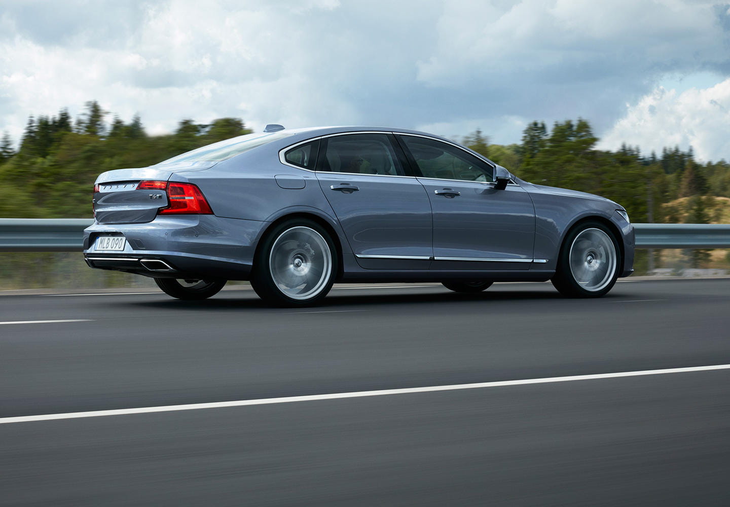 [Imagen: volvo-S90-107.jpg]