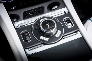 Rolls Royce Dawn Ficha 1018 008