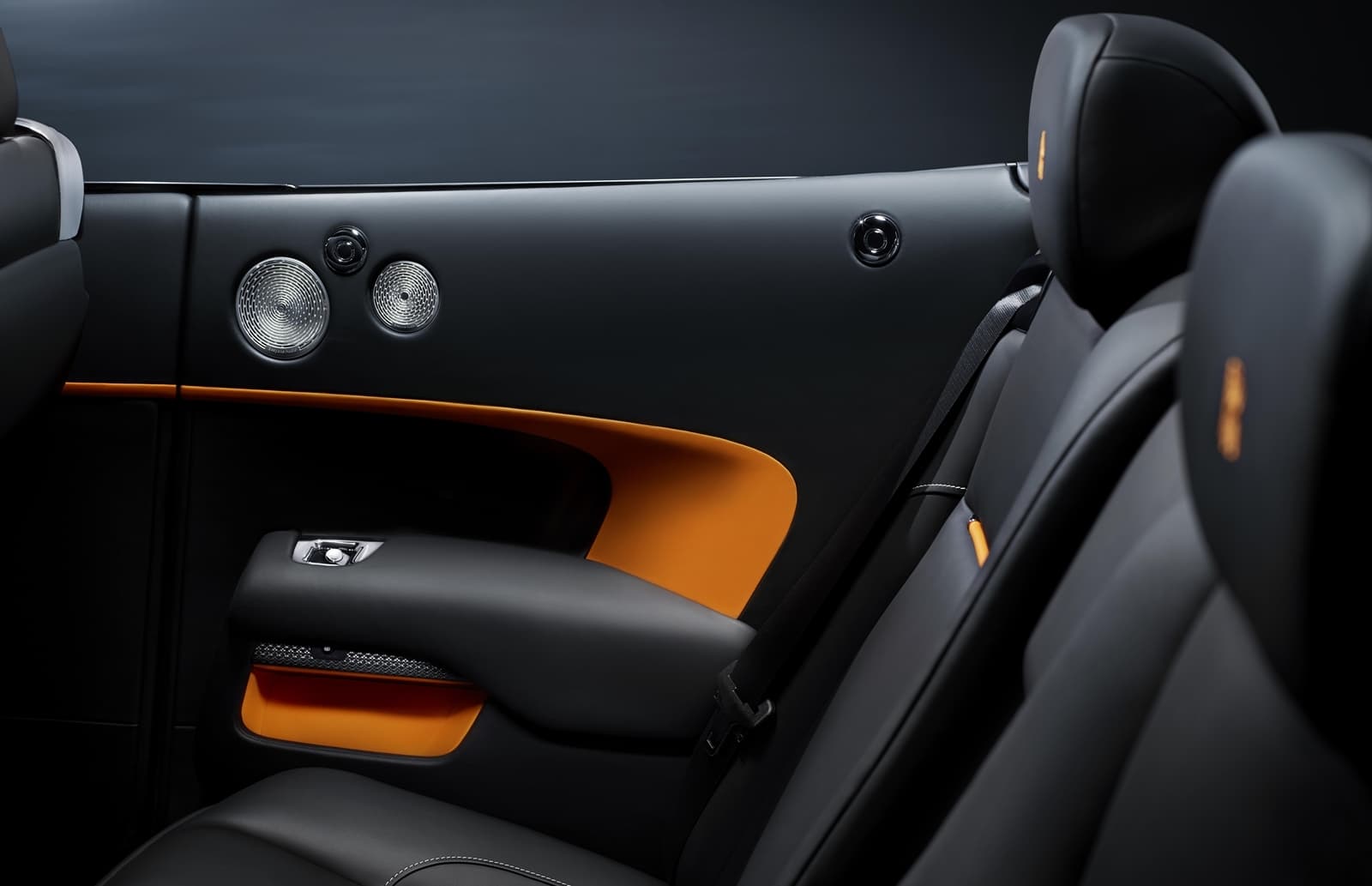 Rolls Royce Dawn Ficha 1018 041