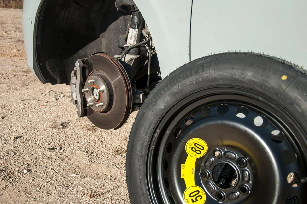 Smart Kit de Reparación de Neumáticos - Reparación de Pinchazos para Coches  (Kit compresor completo)