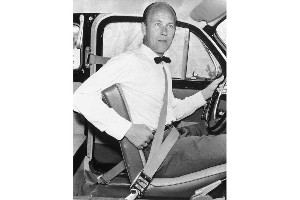 Historia del cinturón seguridad