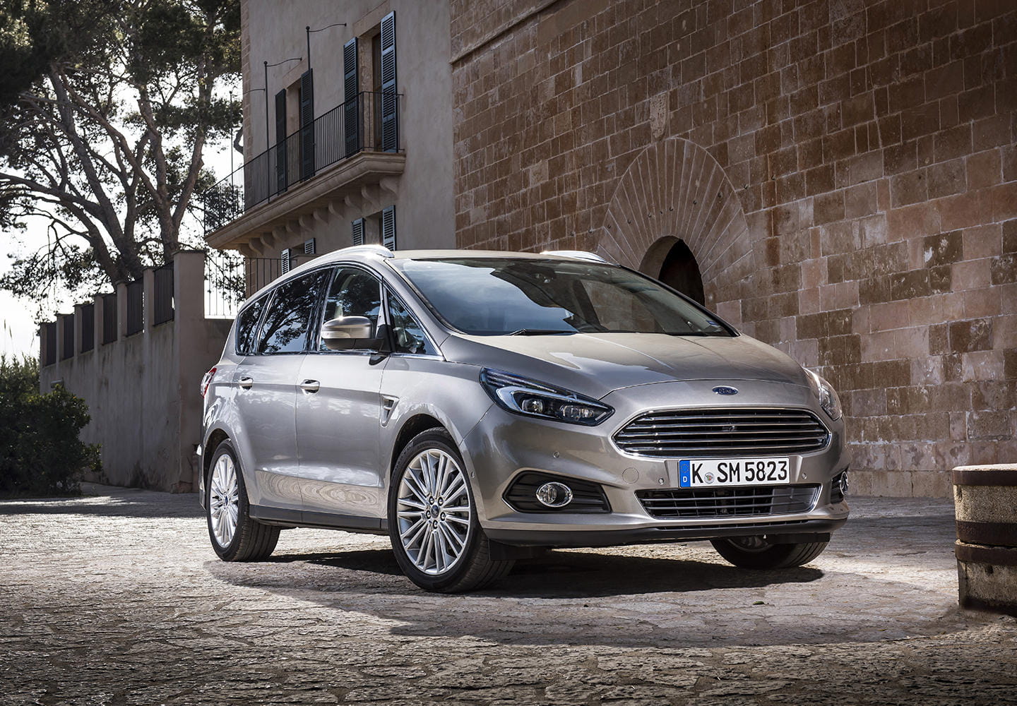 Ford S-MAX Ford S-MAX