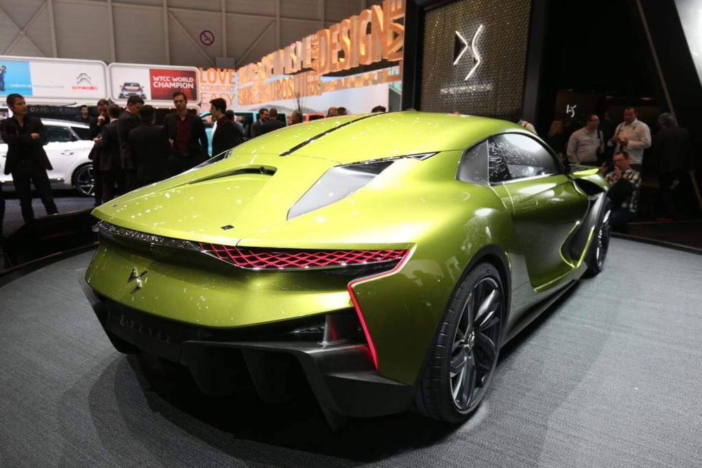 Спорткар DS E Tense