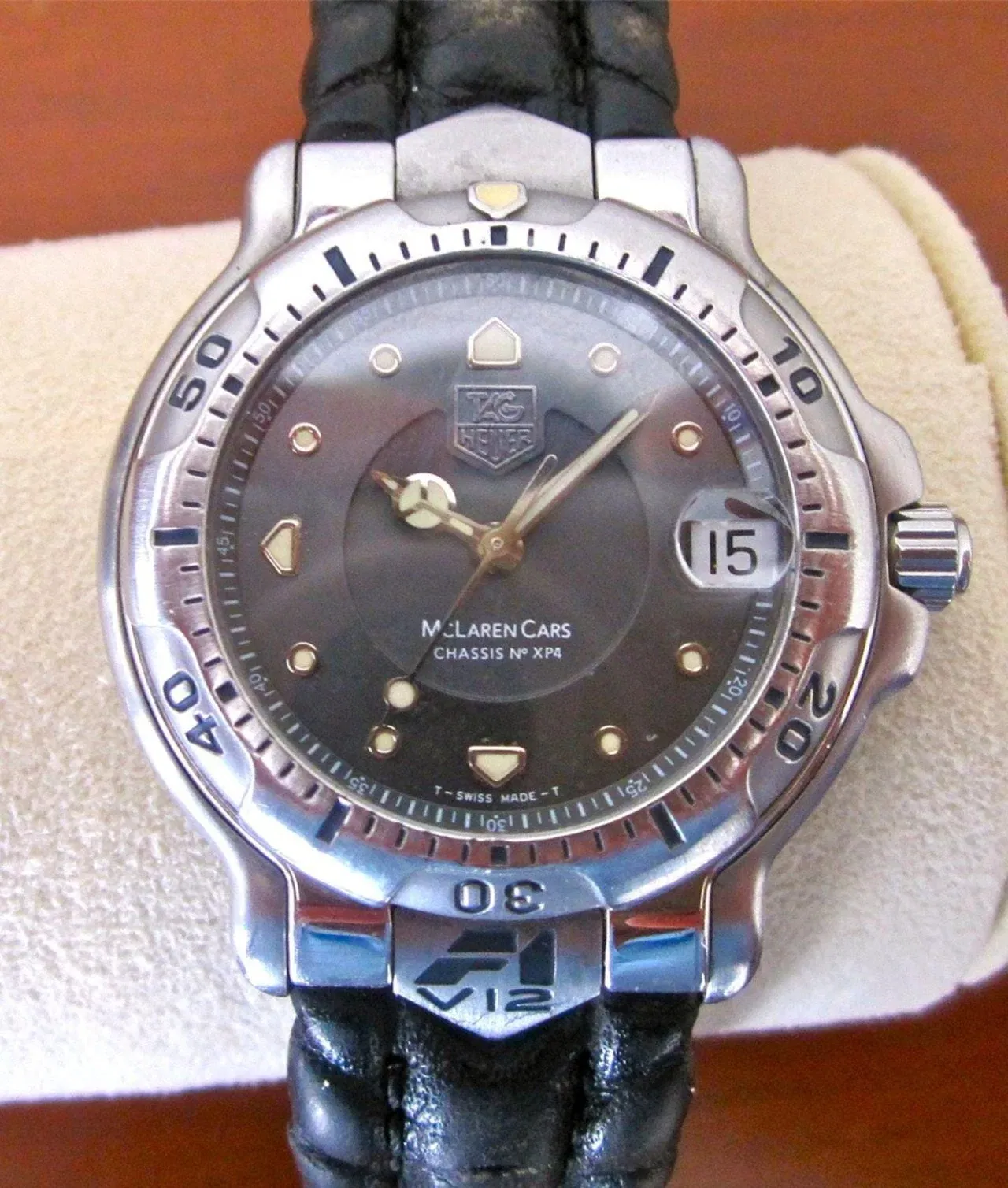 Tag heuer 6000 mclaren f1 watch hotsell