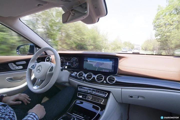 Conducción autónoma Mercedes Clase E