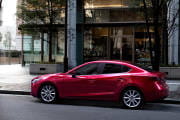 mazda3_2017_DM_2-180x120.jpg