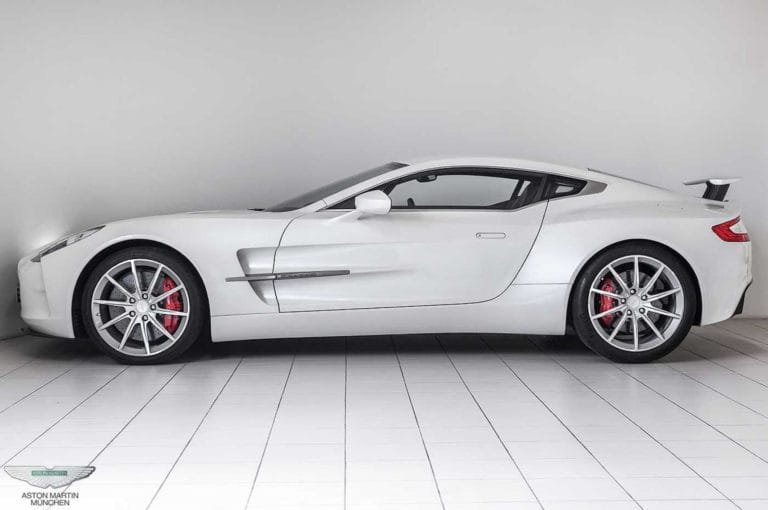 Este Impecable Aston Martin One 77 Busca Hogar Por 3
