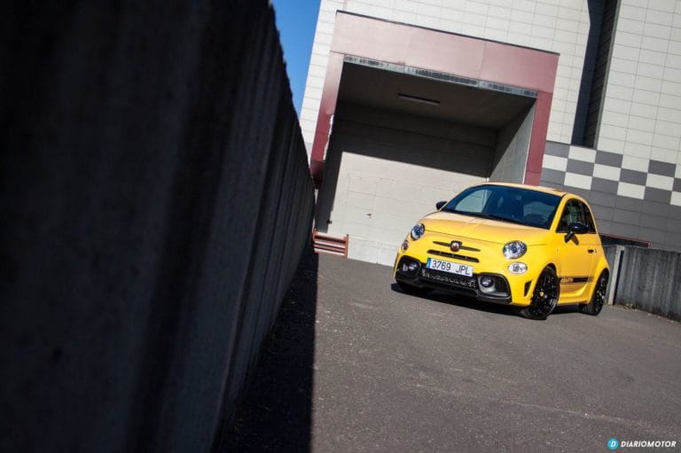 abarth-595-competizione-prueba-10-mdm thumbnail thumbnail