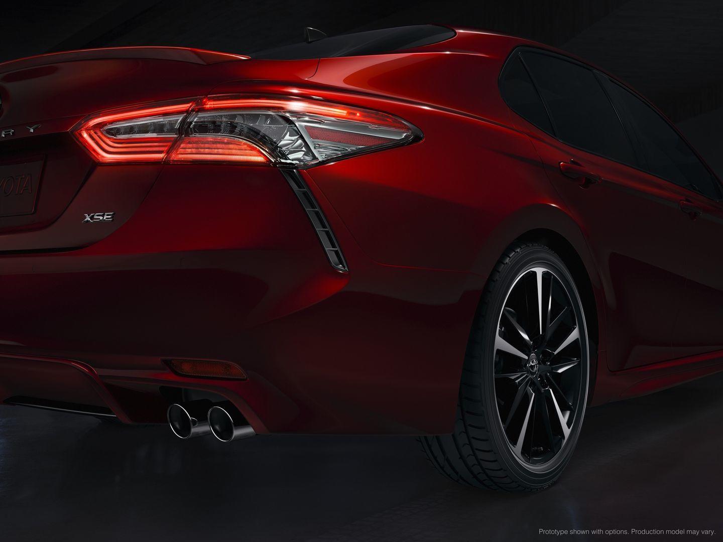 [Imagen: toyota-camry-2017-8.jpg]