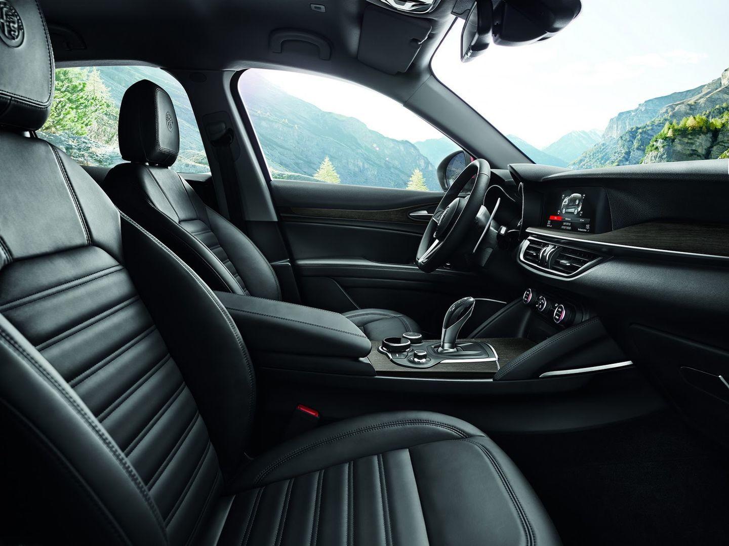 alfa-romeo-stelvio-galeria-fotos-131.jpg