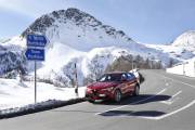 alfa-romeo-stelvio-galeria-fotos-35-180x120.jpg