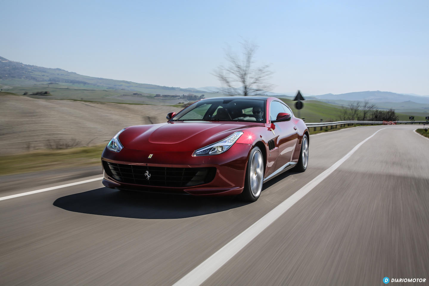 ferrari_gtc4lussot_mdm28.jpg