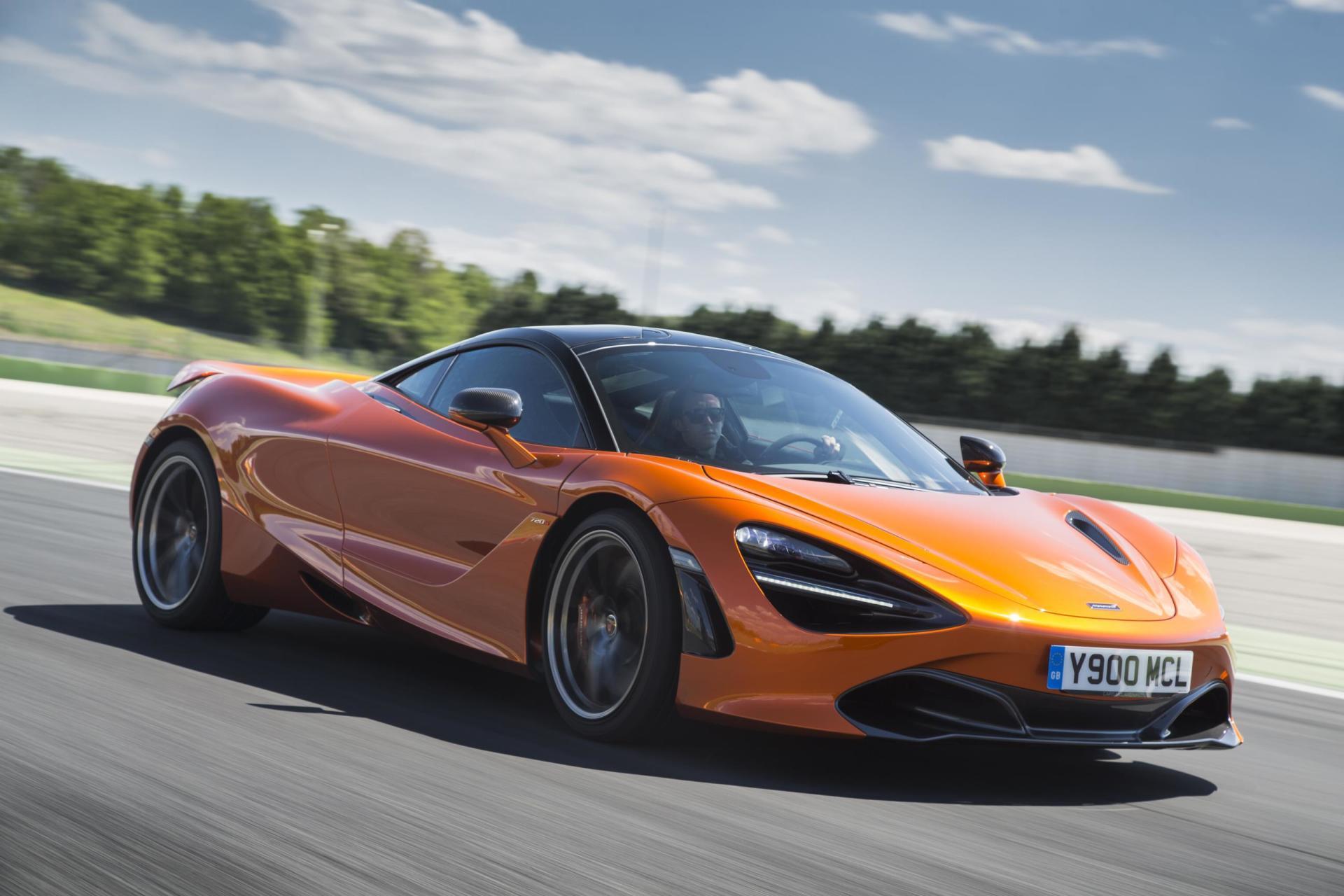 09McLaren-720S.jpg