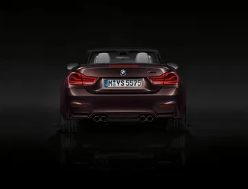 La trasera del BMW Serie 4 muestra su diseño distintivo y moderno