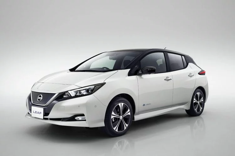  Nissan - coches, precios y noticias de la marca | Diariomotor