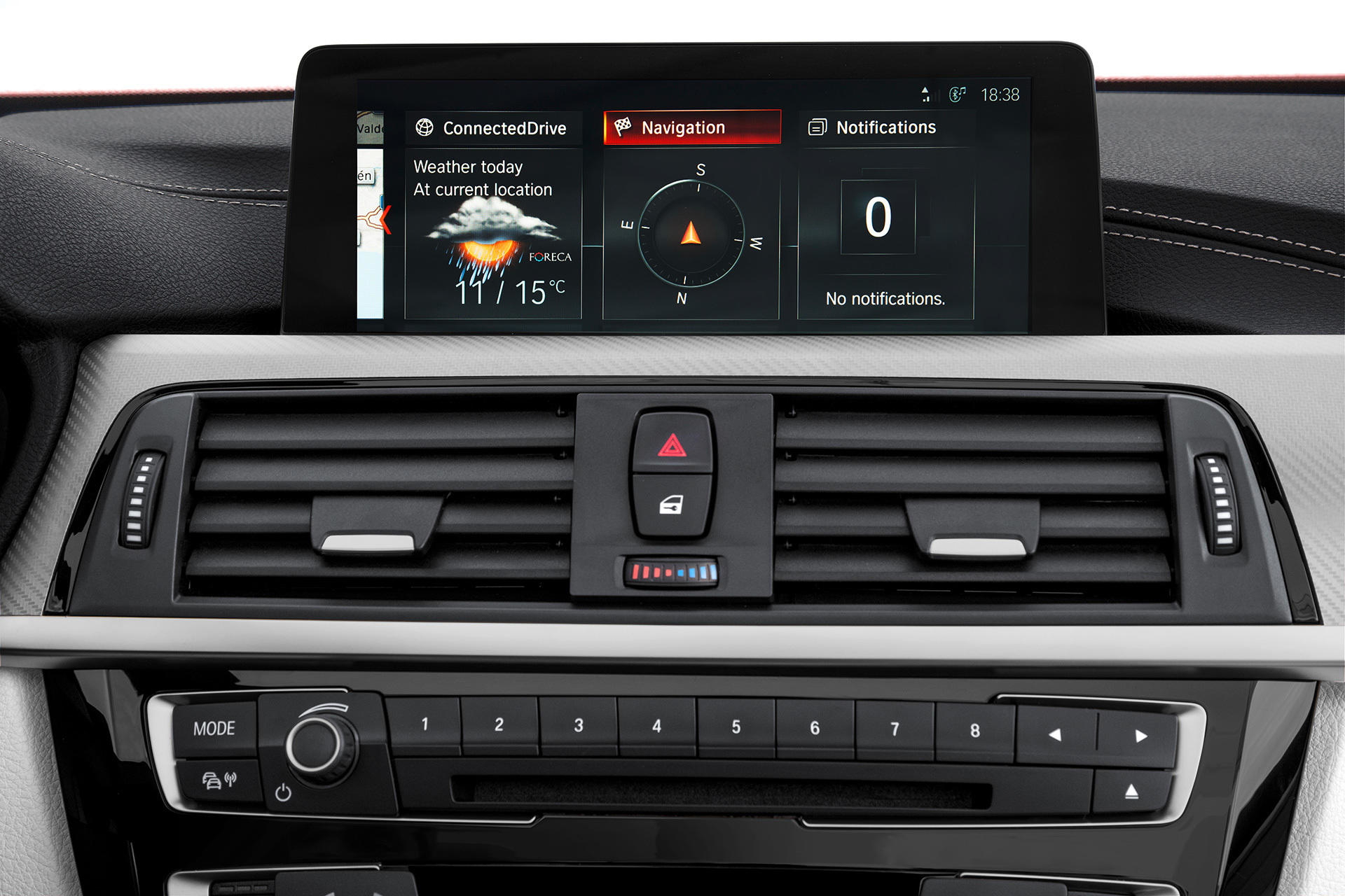 Pantalla del sistema iDrive de BMW Serie 4 con visualización de la multimedia