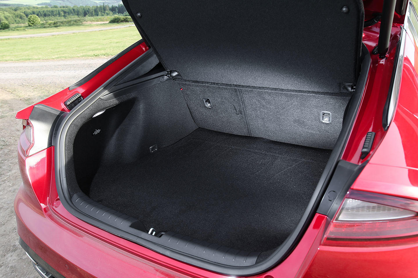Kia Rio Hatchback >> KIA Stinger: precios, prueba, ficha técnica, fotos ... Kia Rio Hatchback >> KIA Stinger: precios, prueba, ficha técnica, fotos ...