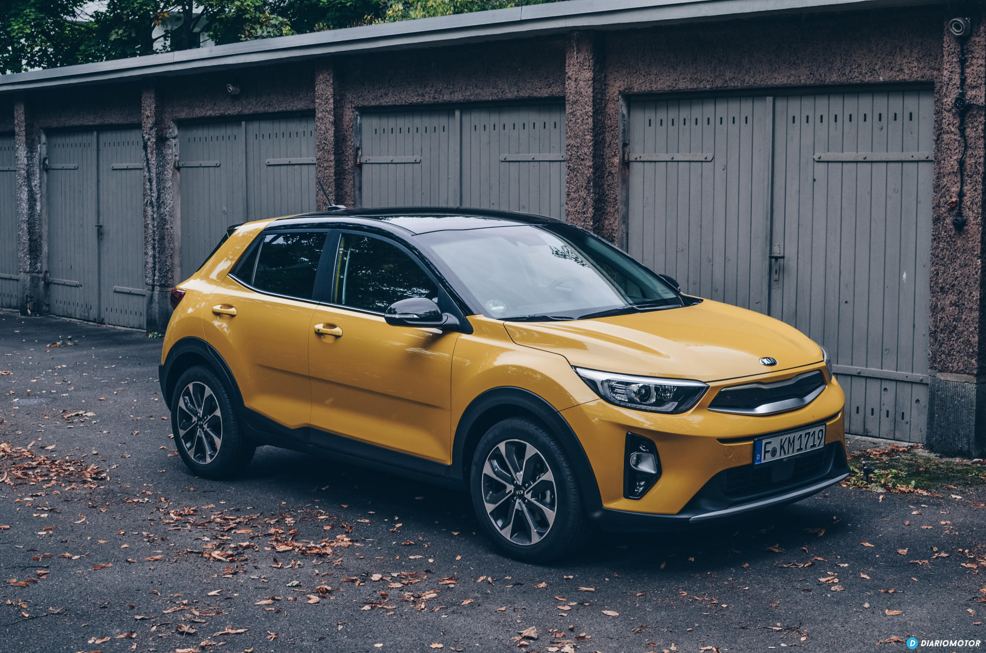 Фото Kia Stonic 5 дв. кроссовер 2017 - . - Фотографии автомобилей