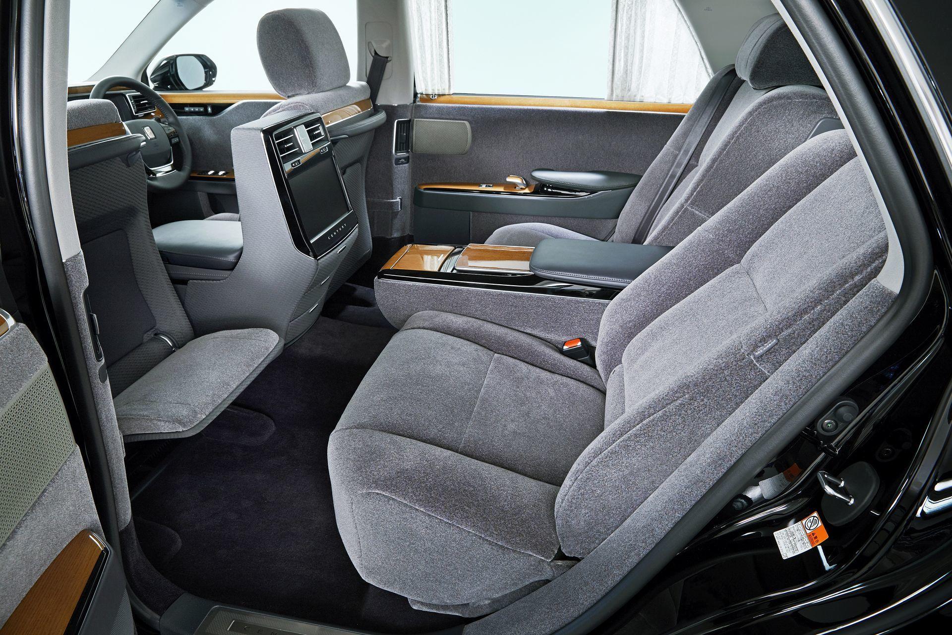toyota-century-2018-8.jpg