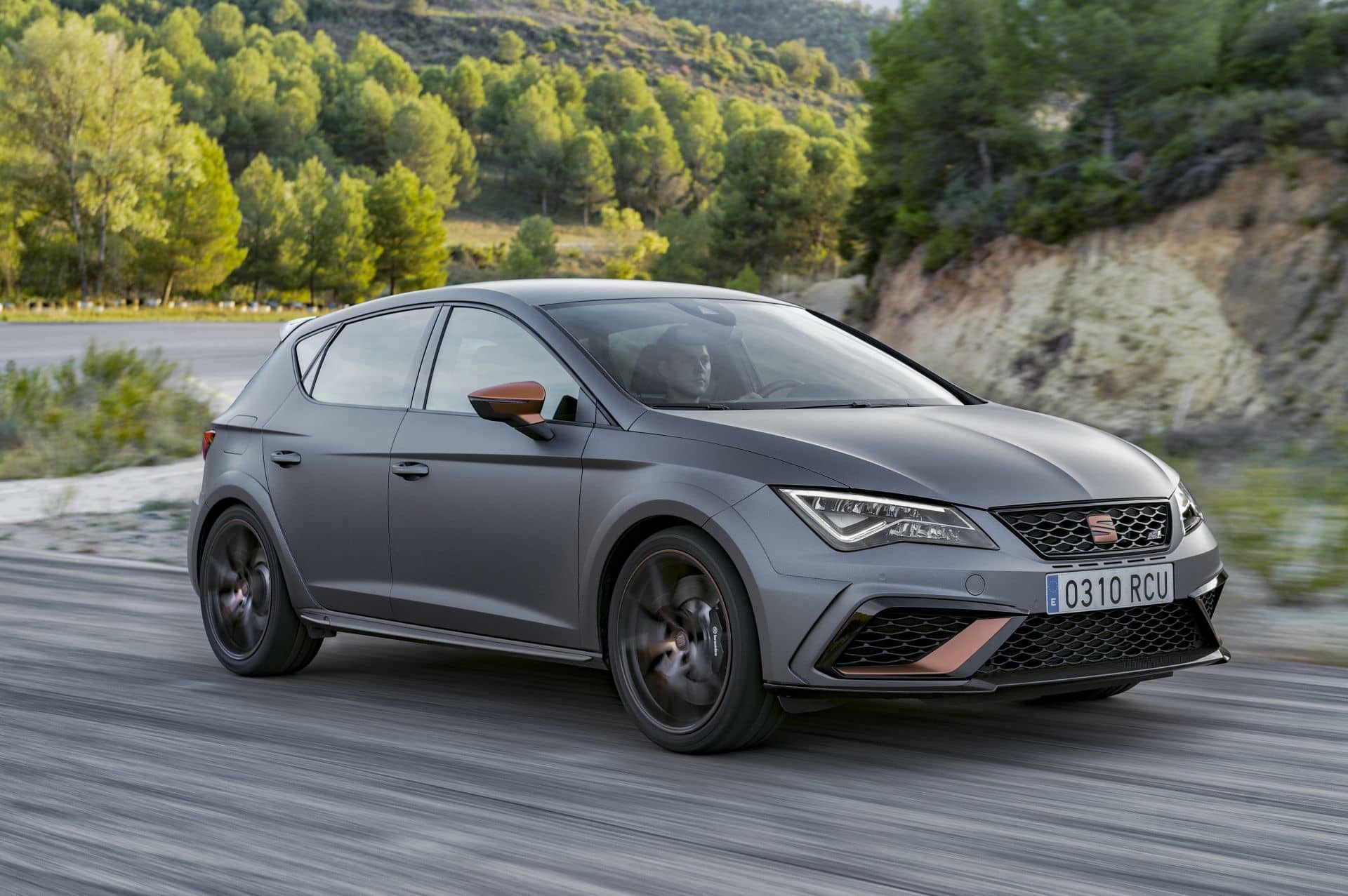 seat-leon-cupra-r-fotos-12.jpg