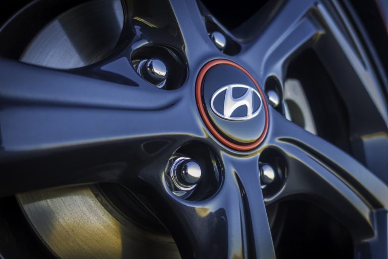 30930-2019VelosterR-SpecTurbo thumbnail thumbnail