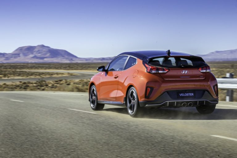 30957-2019VelosterTurbo thumbnail thumbnail