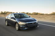 honda_insight_hybrid_2019_02-180x120.jpg