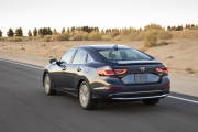 honda_insight_hybrid_2019_04-180x120.jpg