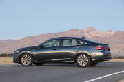 honda_insight_hybrid_2019_05-180x120.jpg