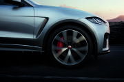 jaguar_f_pace_svr_2018_15-180x120.jpg