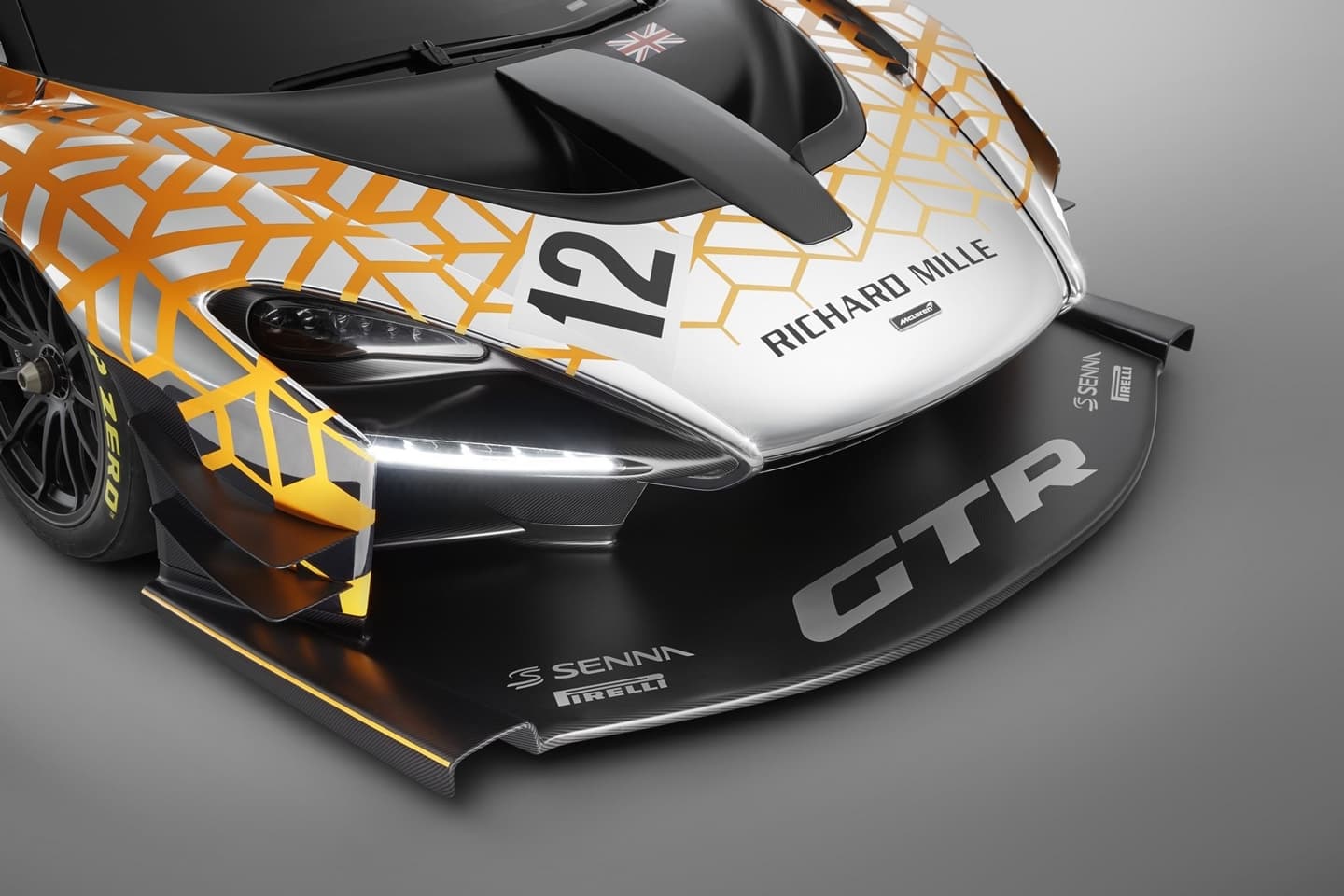 mclaren_senna_gtr_concept_0318_011.jpg