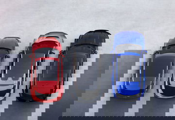 Vista superior del Jaguar I-PACE mostrando su diseño aerodinámico y elegante.