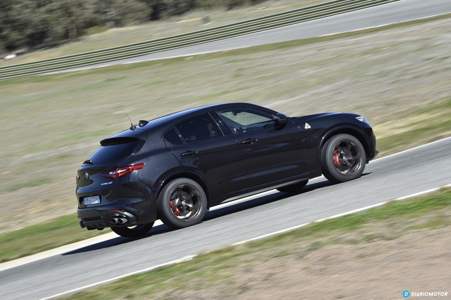 Alfa Romeo Stelvio Quadrifoglio Prueba 013