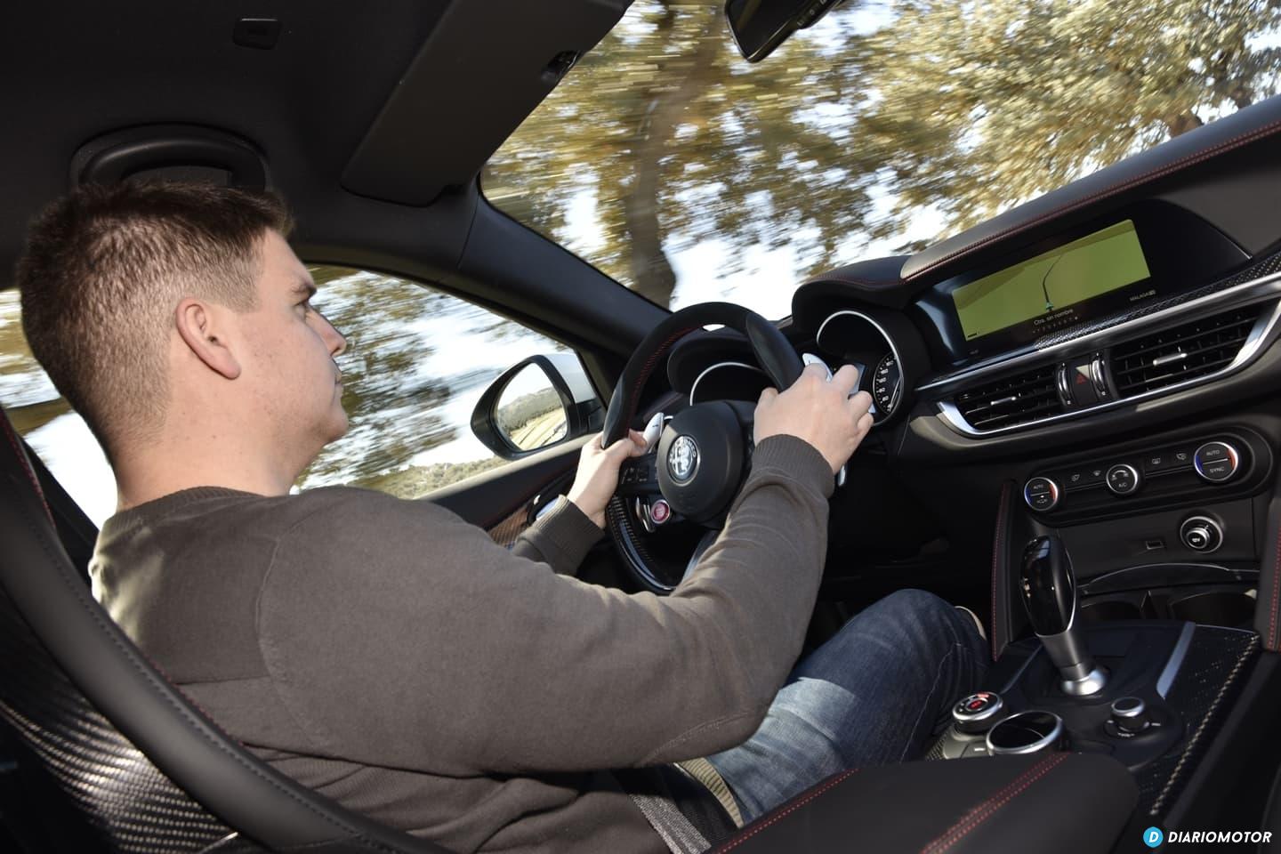 Alfa Romeo Stelvio Quadrifoglio Prueba 014